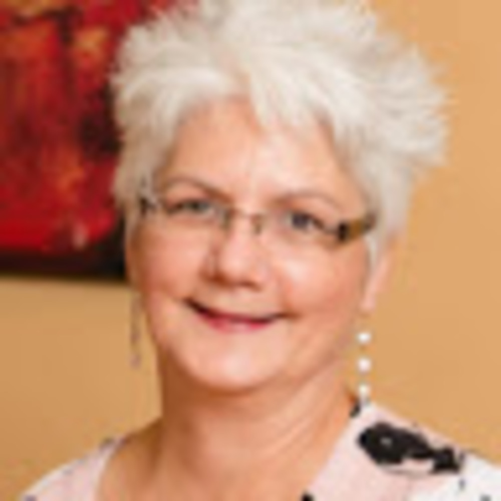 Meet your Posher, Lynne